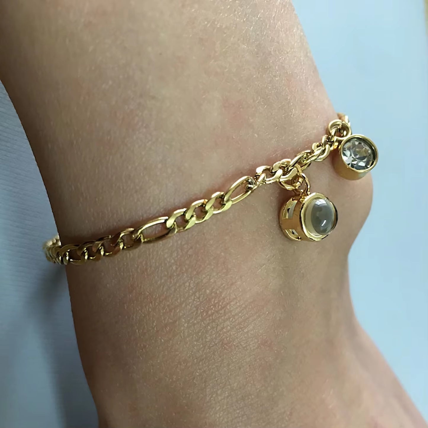 Projection Photo Bracelet with Birthstone Circle Pendant Custom Souvenirs Family Bracelet Memorial Jewelry Gift for Couples