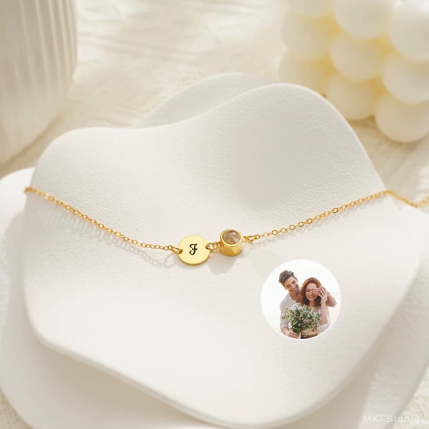 Projection Photo Bracelet with Birthstone Circle Pendant Custom Souvenirs Family Bracelet Memorial Jewelry Gift for Couples